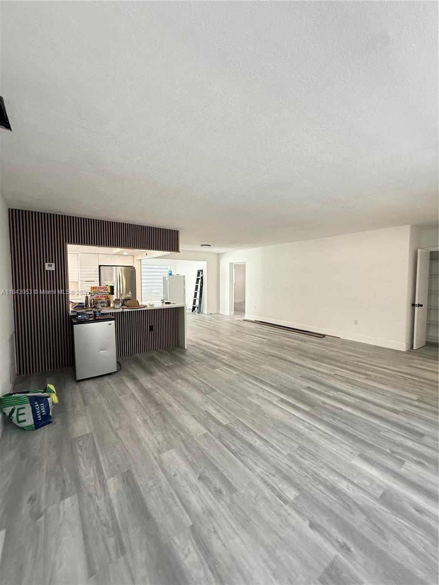 7321 Coral Blvd, Miramar, FL, 33023/$605,000 3 7321 Coral Blvd