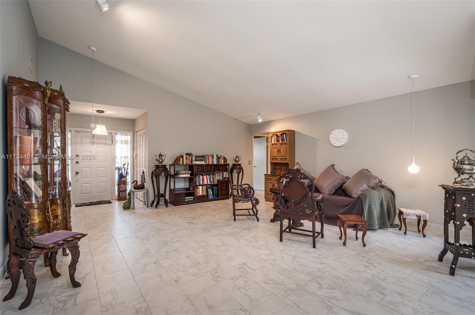 16796 Royal Poinciana Dr