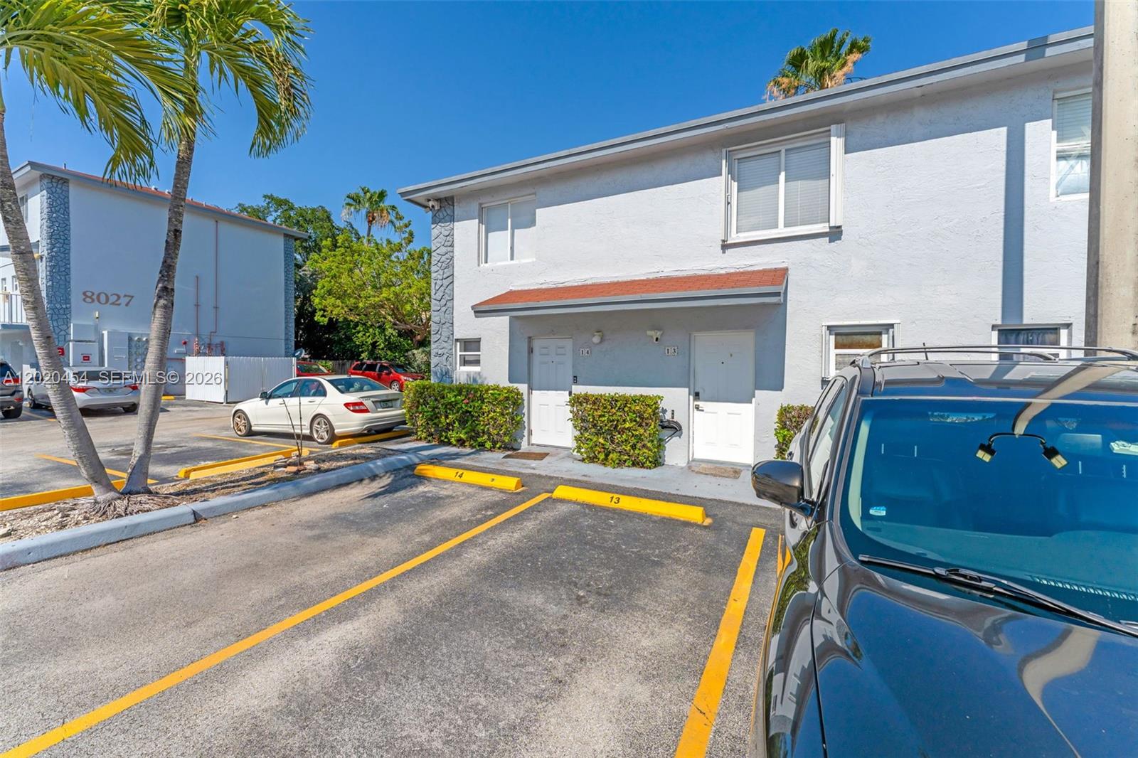 LAS VILLAS DE FOUNTAINBLE - Residential