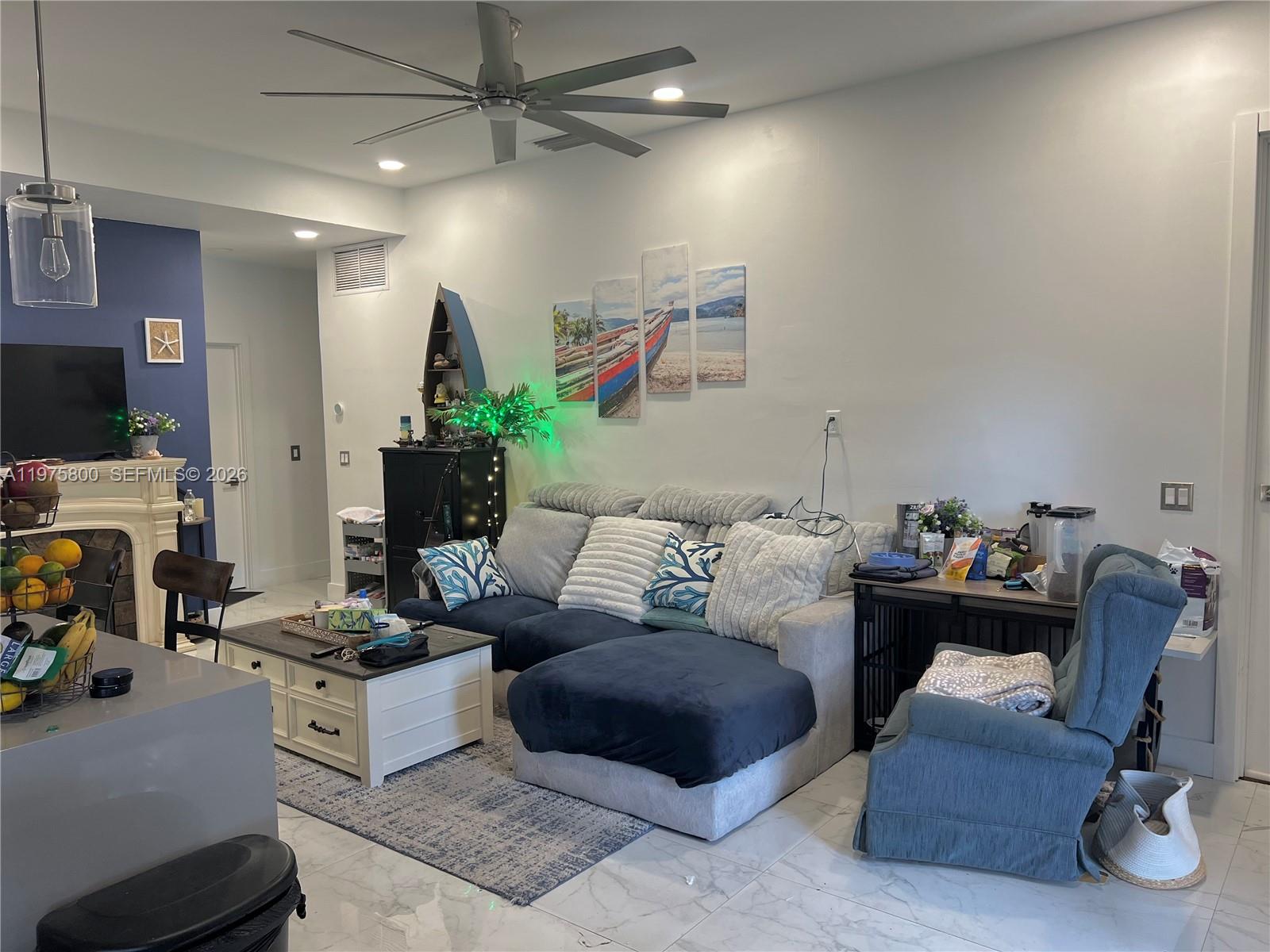 CINNAMON PLACE II - Residential Lease