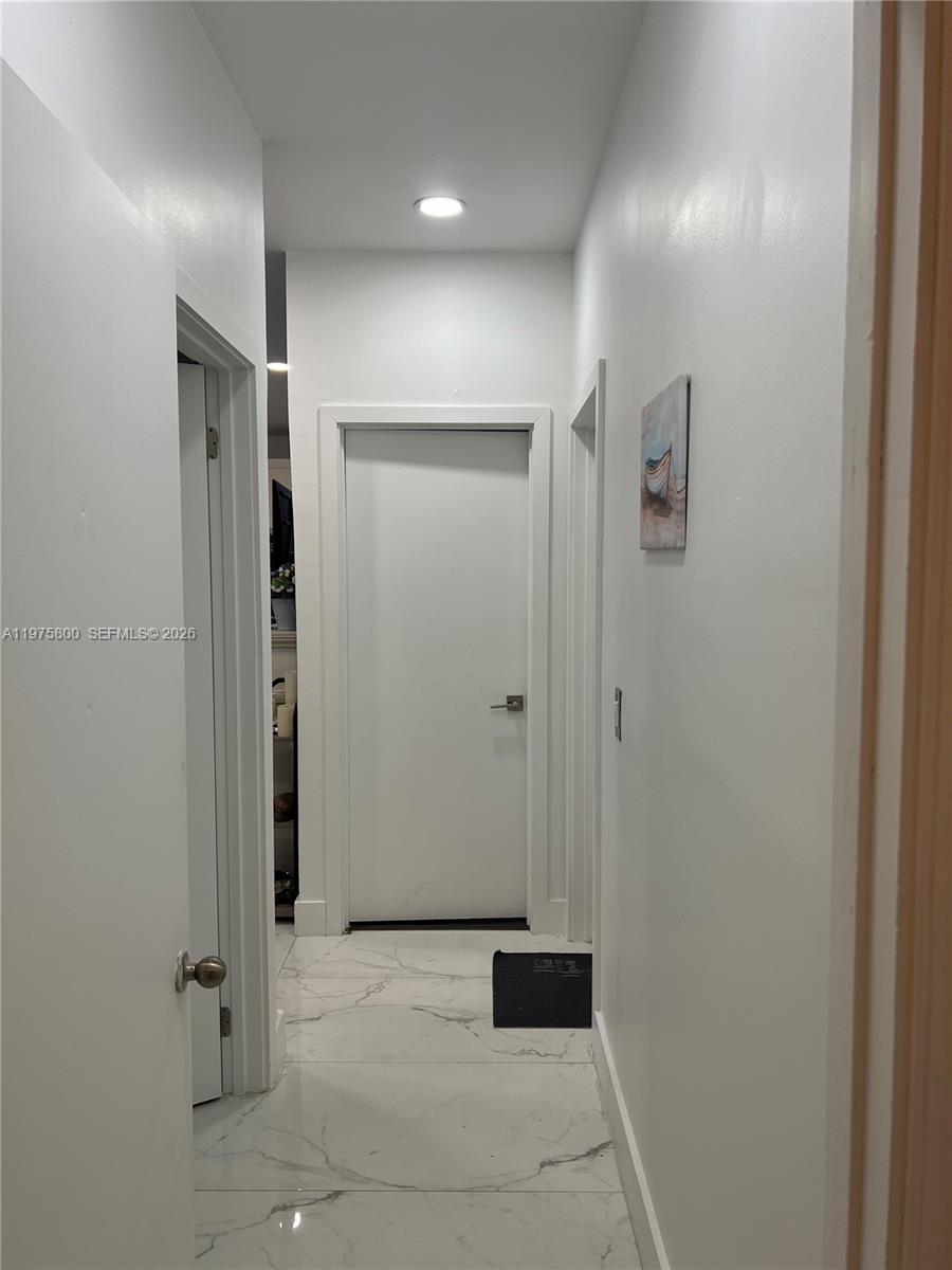 CINNAMON PLACE II - Residential Lease