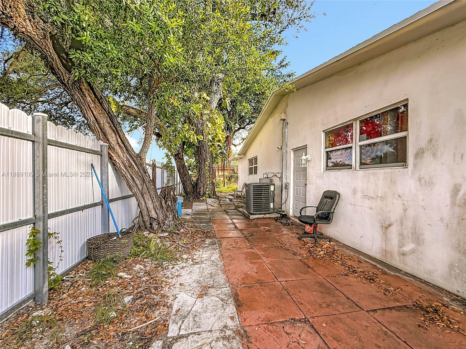 PLEASANT VILLAGE - Residential