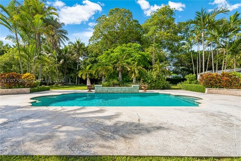 Tiny photo for 6600 SW 111th St, Pinecrest, FL 33156 (MLS # A12077084)