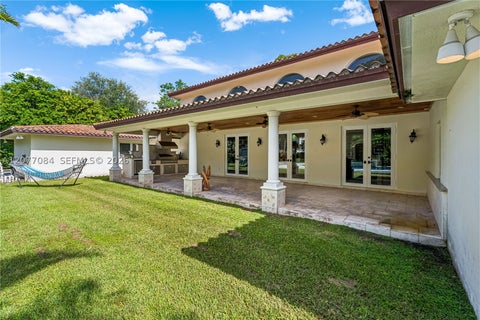 Tiny photo for 6600 SW 111th St, Pinecrest, FL 33156 (MLS # A12077084)