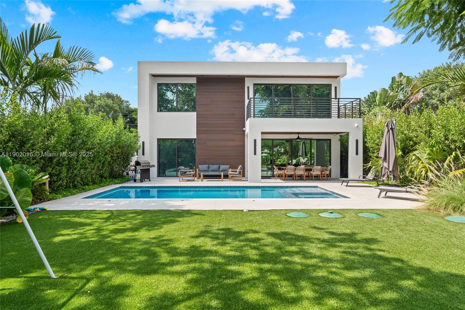 OJUS PARK - Residential