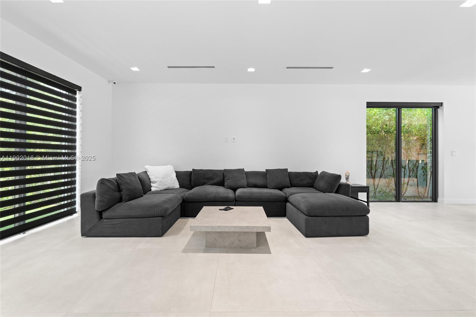 OJUS PARK - Residential