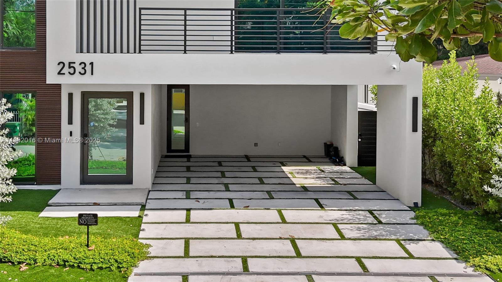 OJUS PARK - Residential
