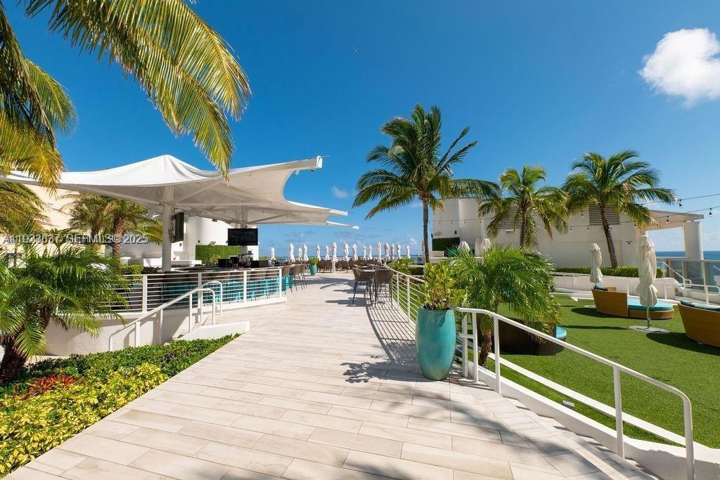 551 FLB CONDOMINIUM RESID - Residential