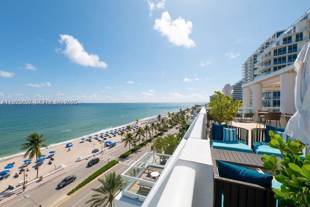 551 N Fort Lauderdale Beach Blvd R204