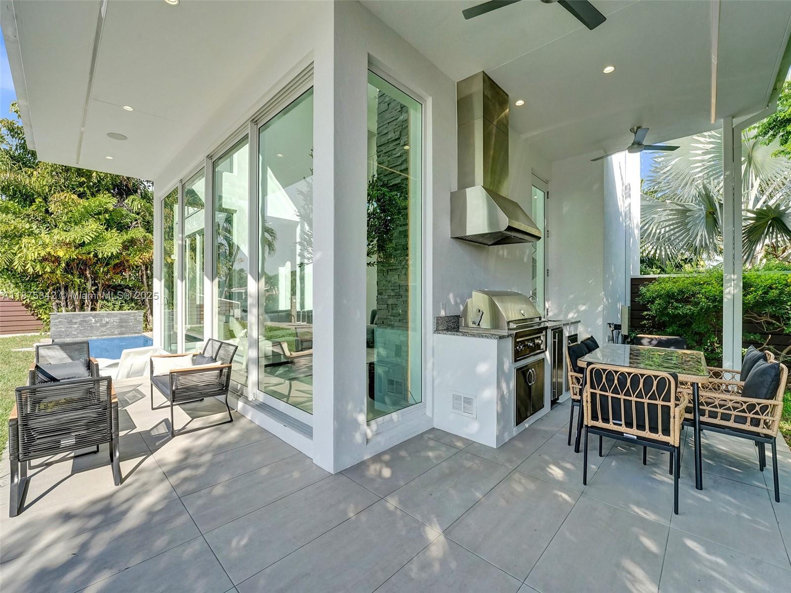 MIDDLE RIVER MANOR ADD - Residential Lease