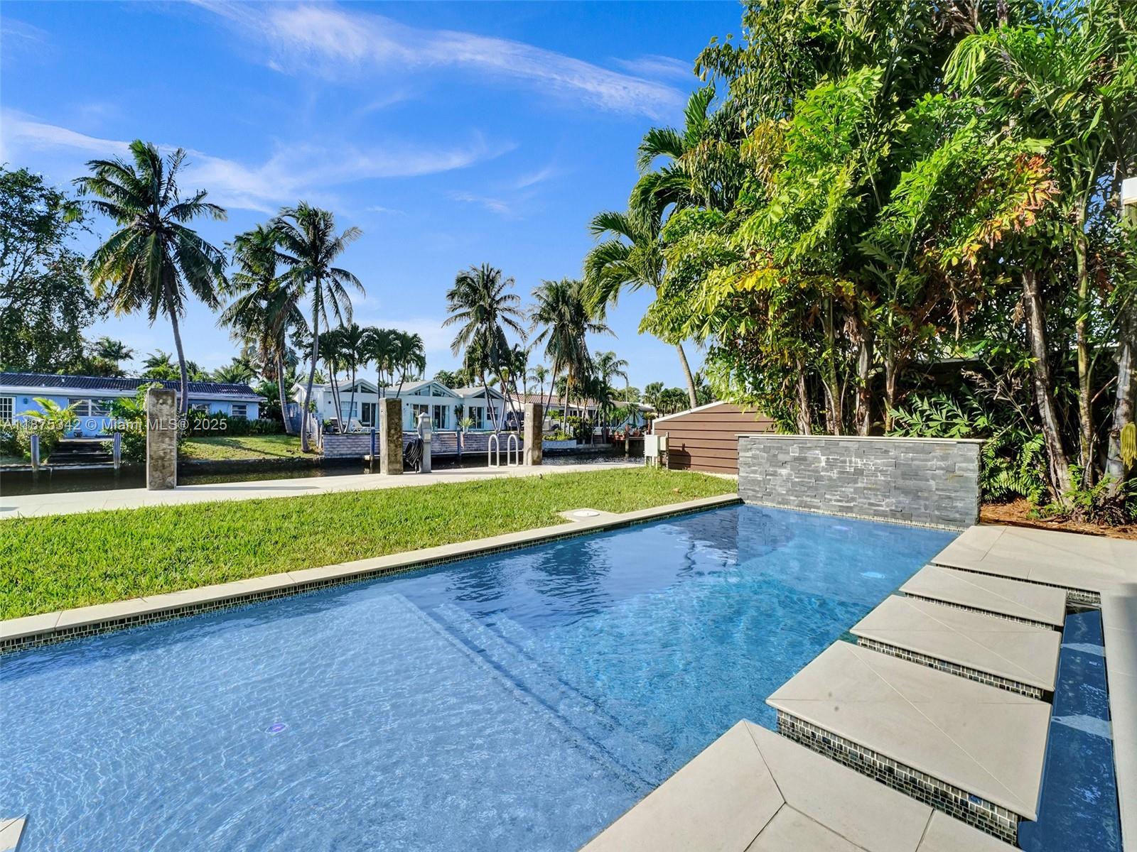 MIDDLE RIVER MANOR ADD - Residential Lease