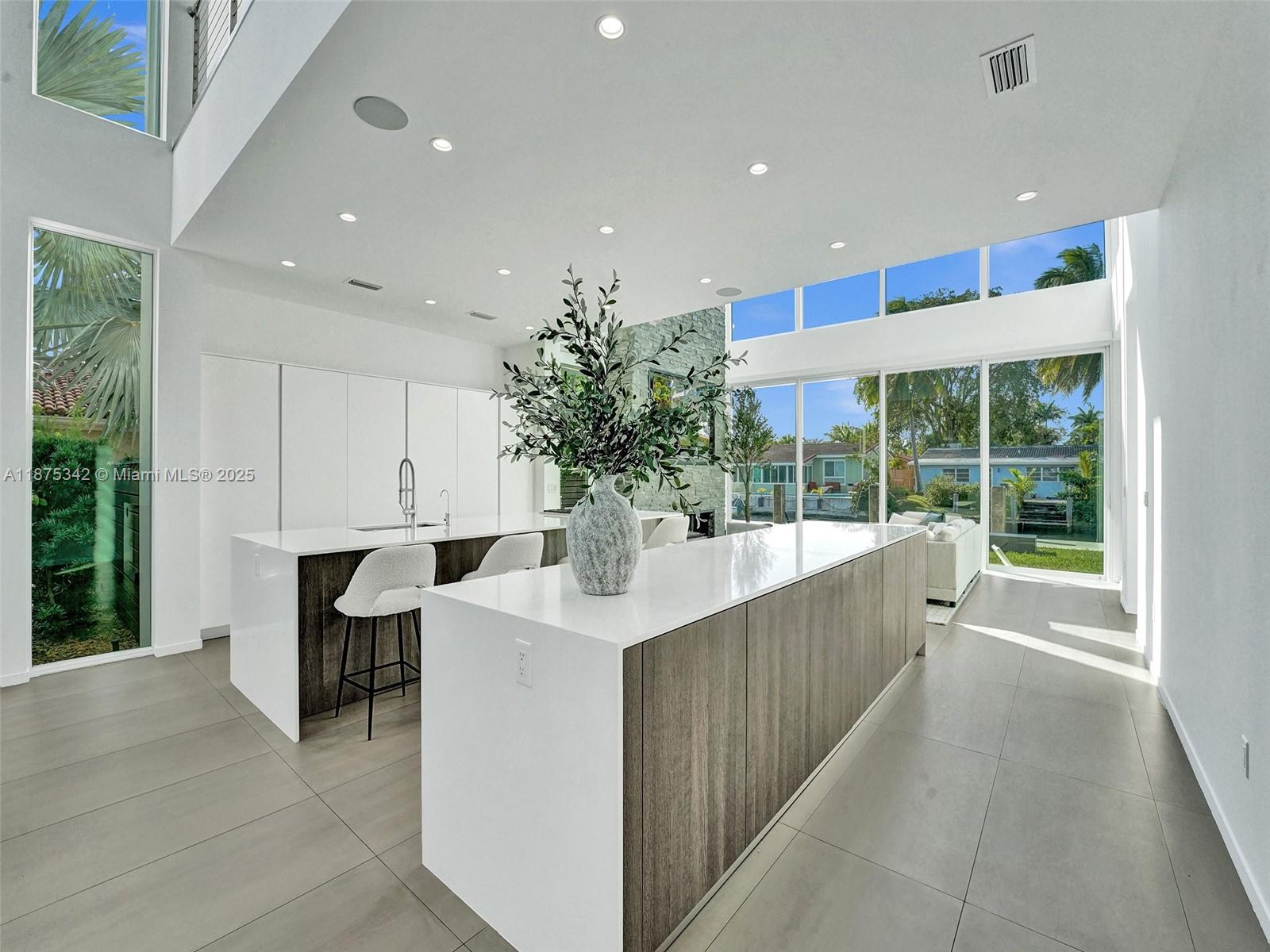 MIDDLE RIVER MANOR ADD - Residential Lease