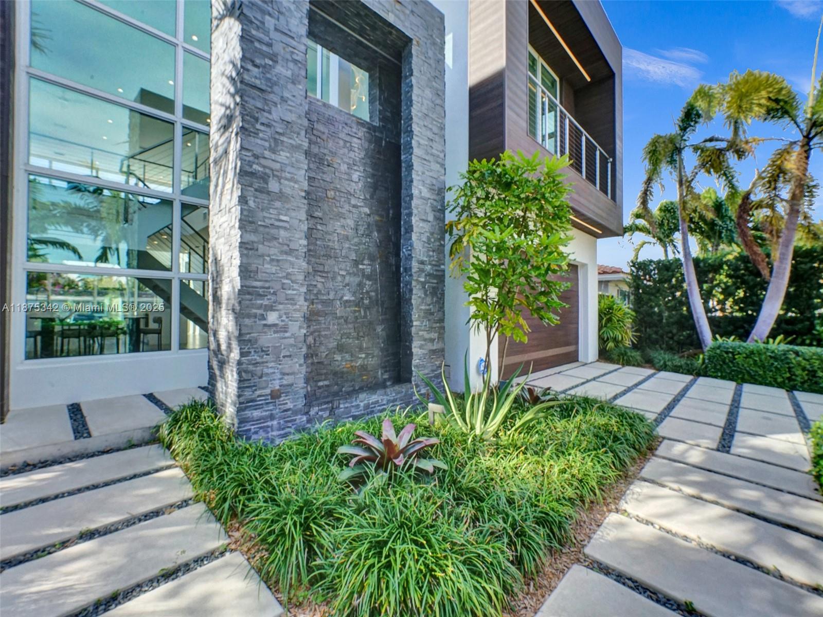 MIDDLE RIVER MANOR ADD - Residential Lease