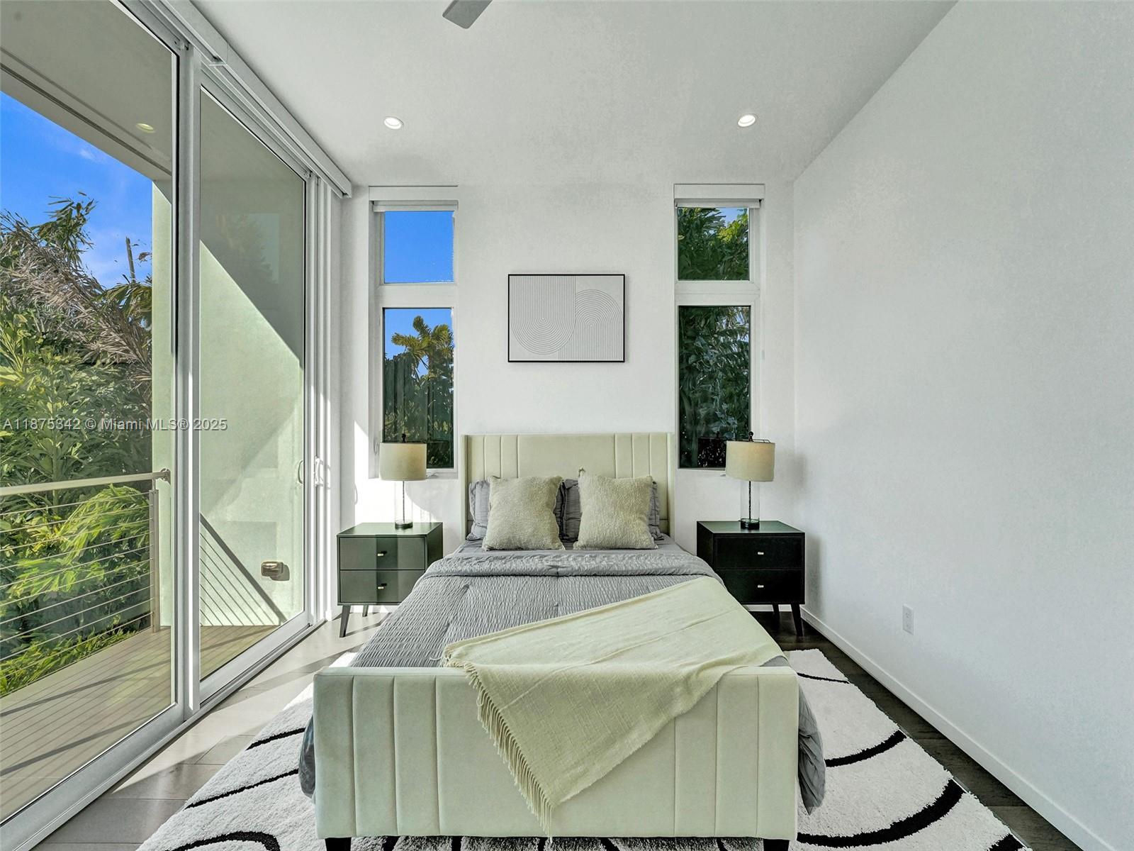 MIDDLE RIVER MANOR ADD - Residential Lease