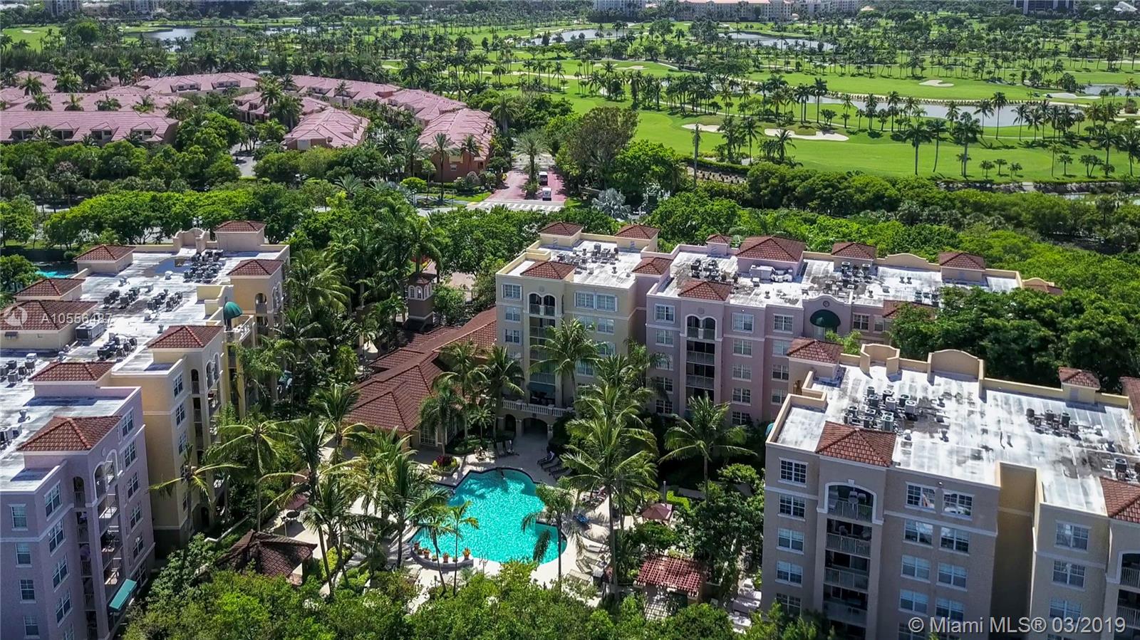 THE YACHT CLUB AT AVENTURA - Residential