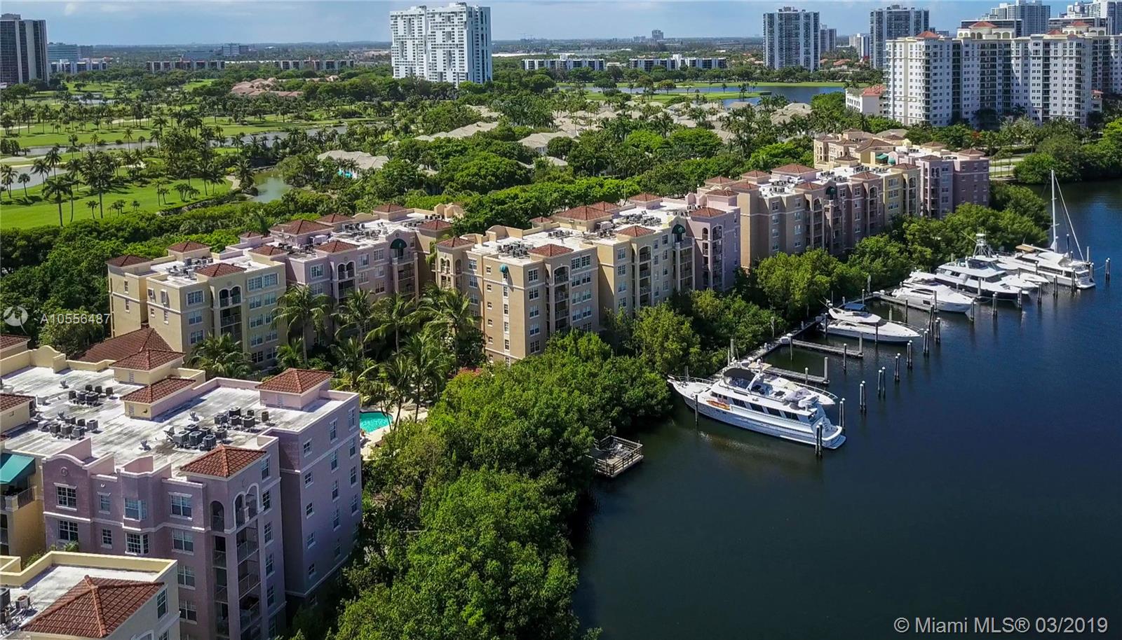 THE YACHT CLUB AT AVENTURA - Residential