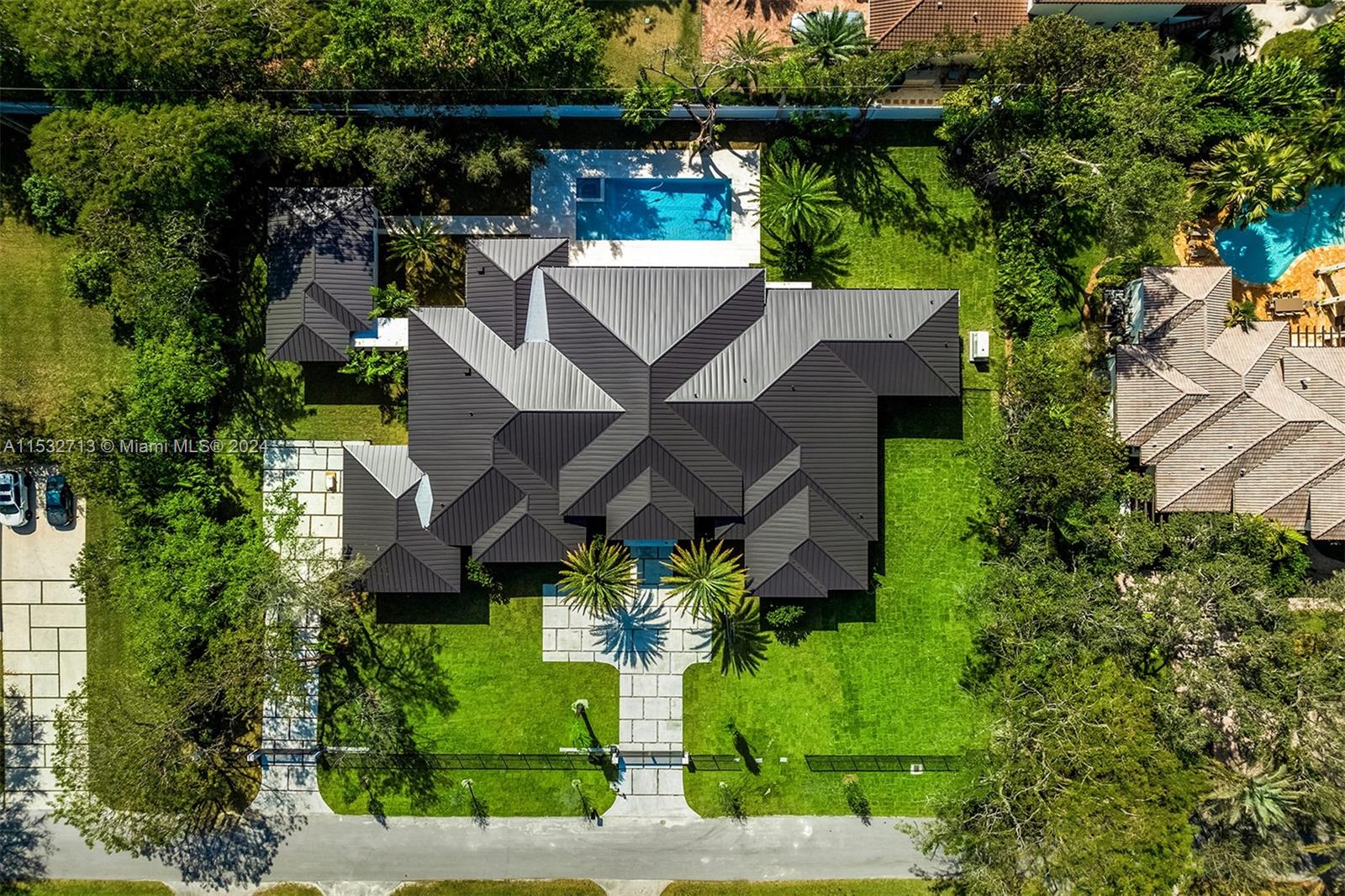 COLLINS ACRES - Residential