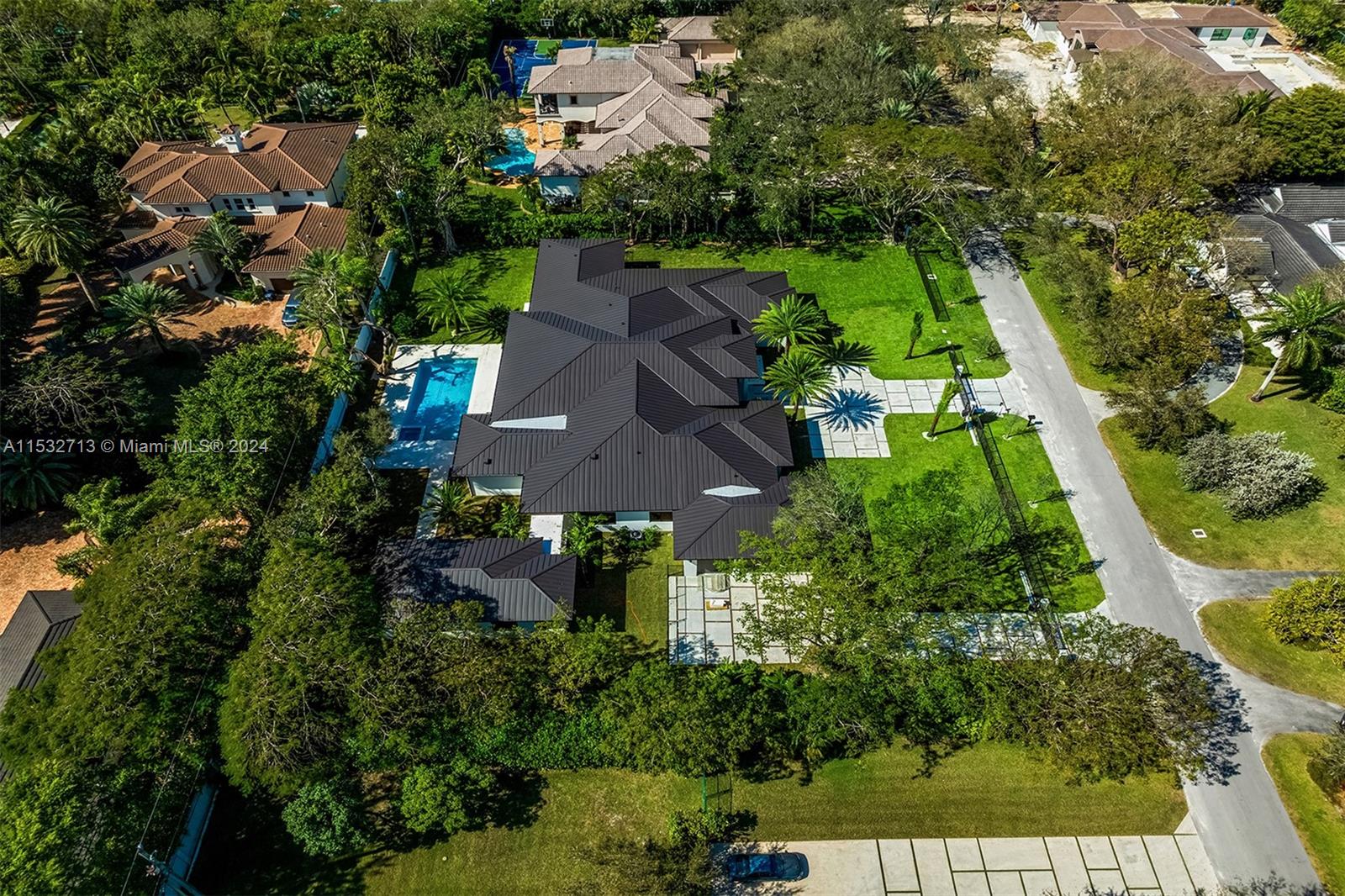 COLLINS ACRES - Residential