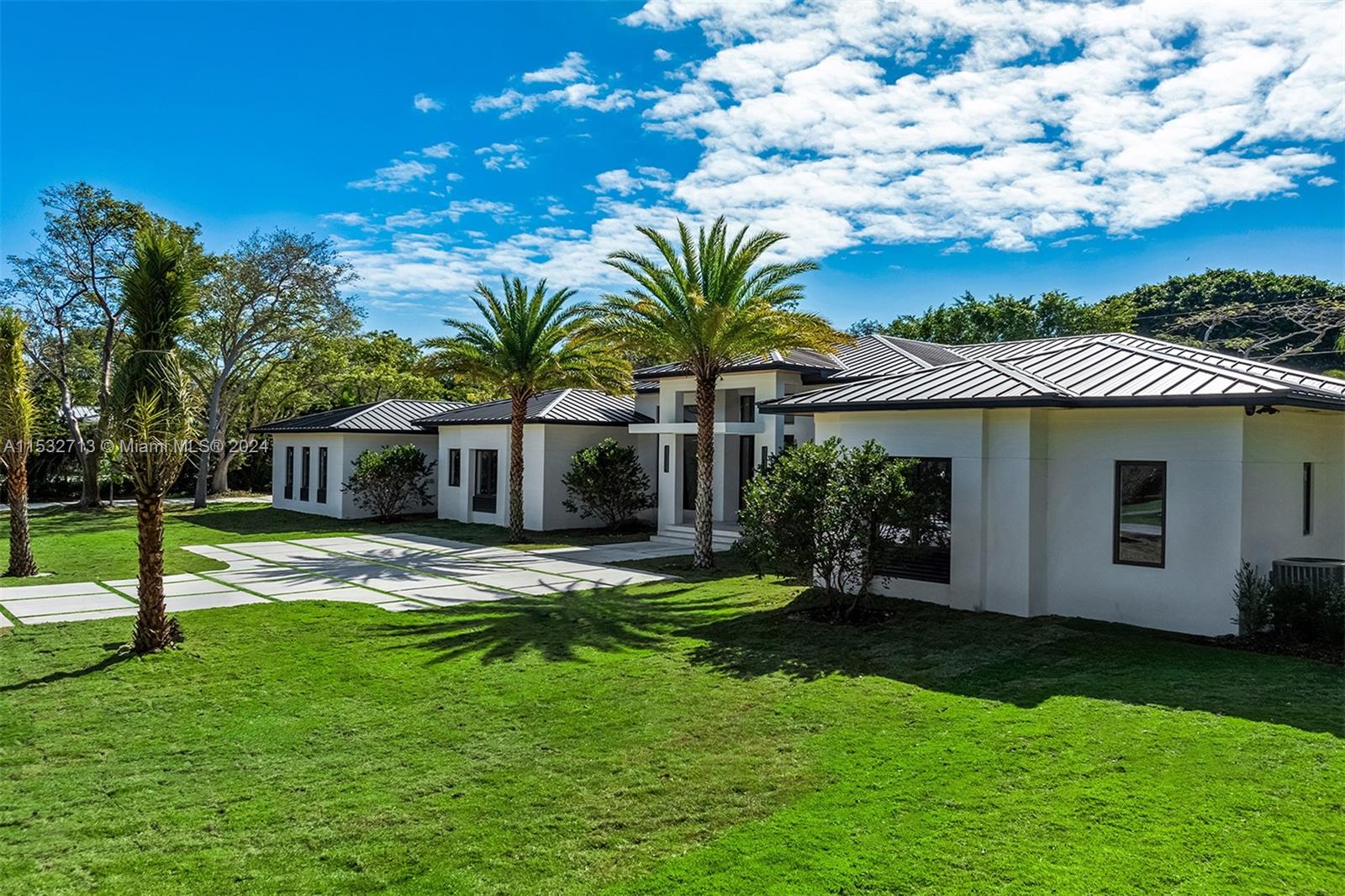 COLLINS ACRES - Residential