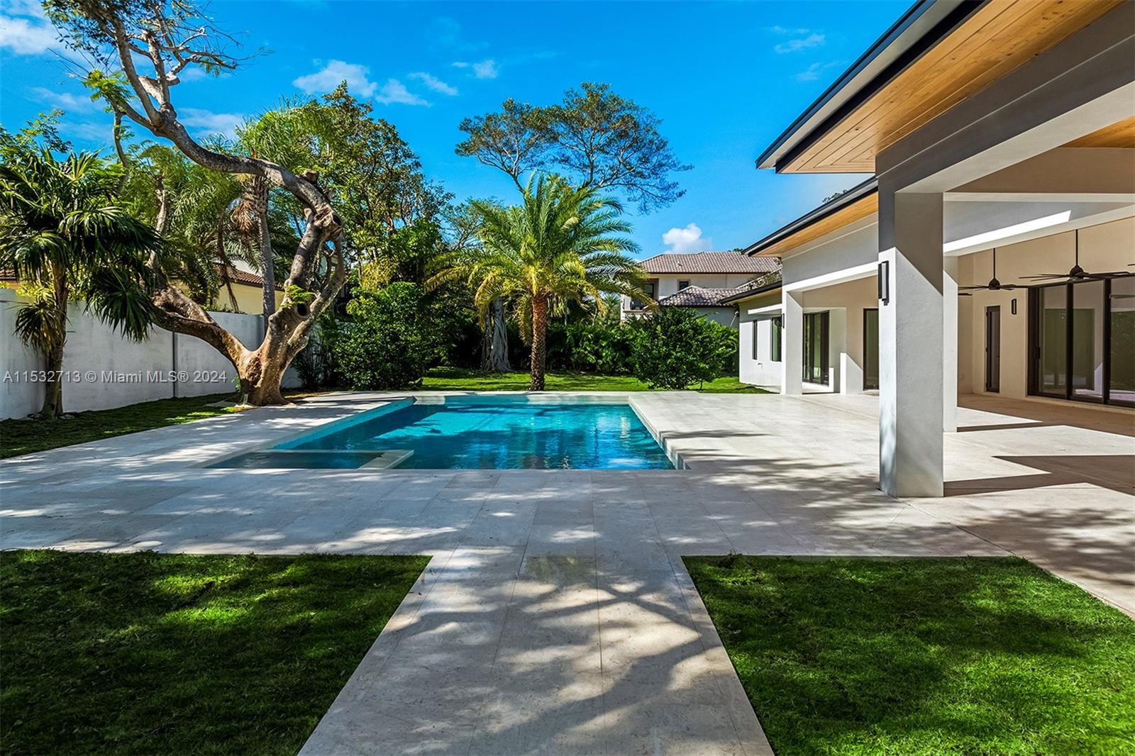 COLLINS ACRES - Residential