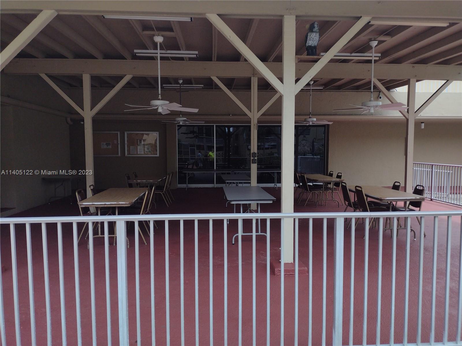 POLYNESIAN GARDENS CONDOM - Residential Lease