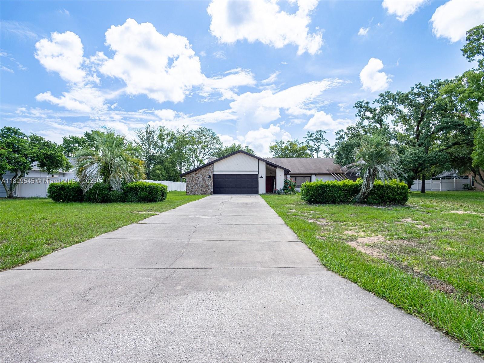 2124 ORCHARD PARK DR