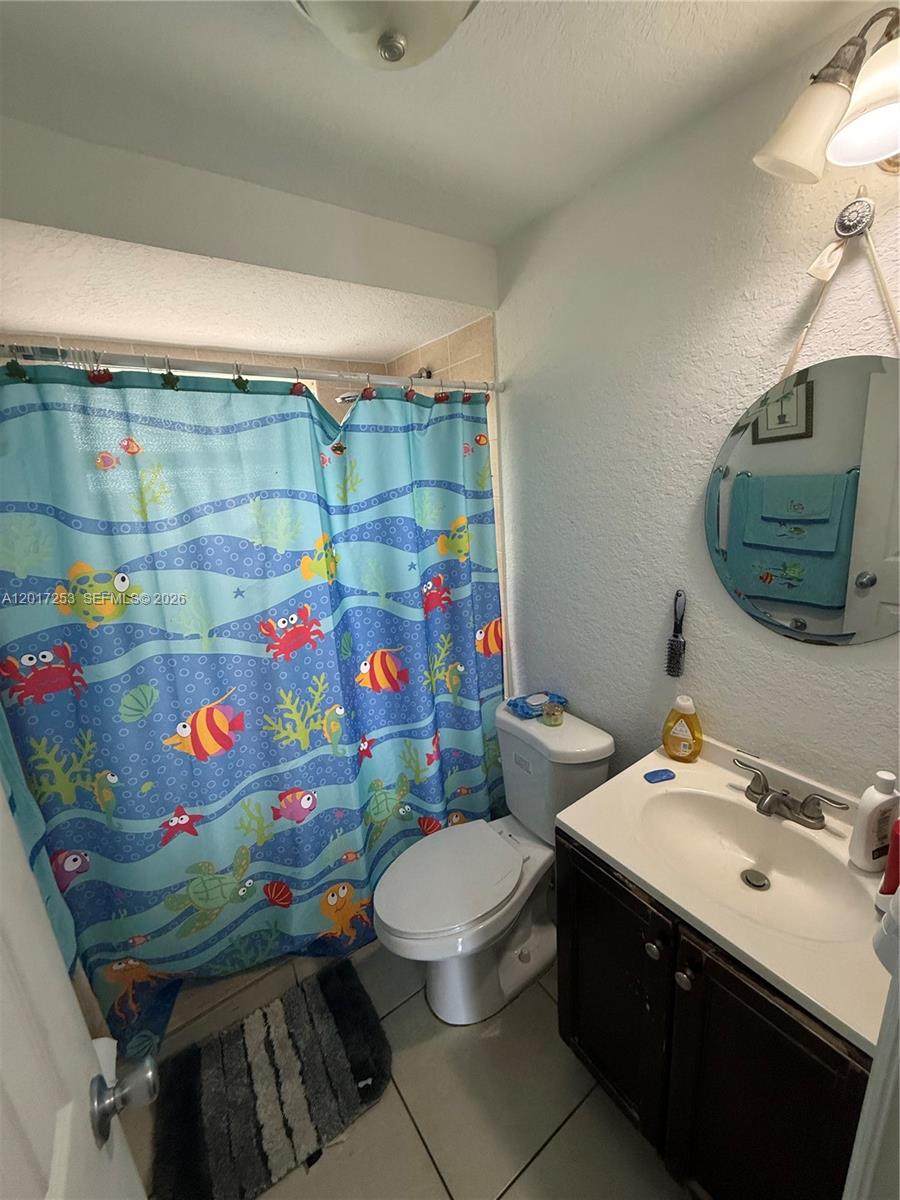 PARADISE AT SUNSET CONDO - Residential