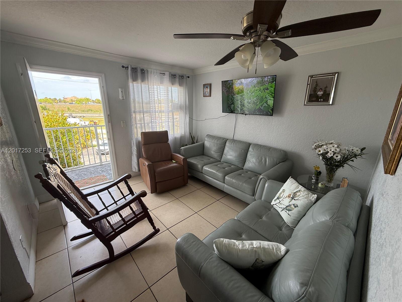 PARADISE AT SUNSET CONDO - Residential