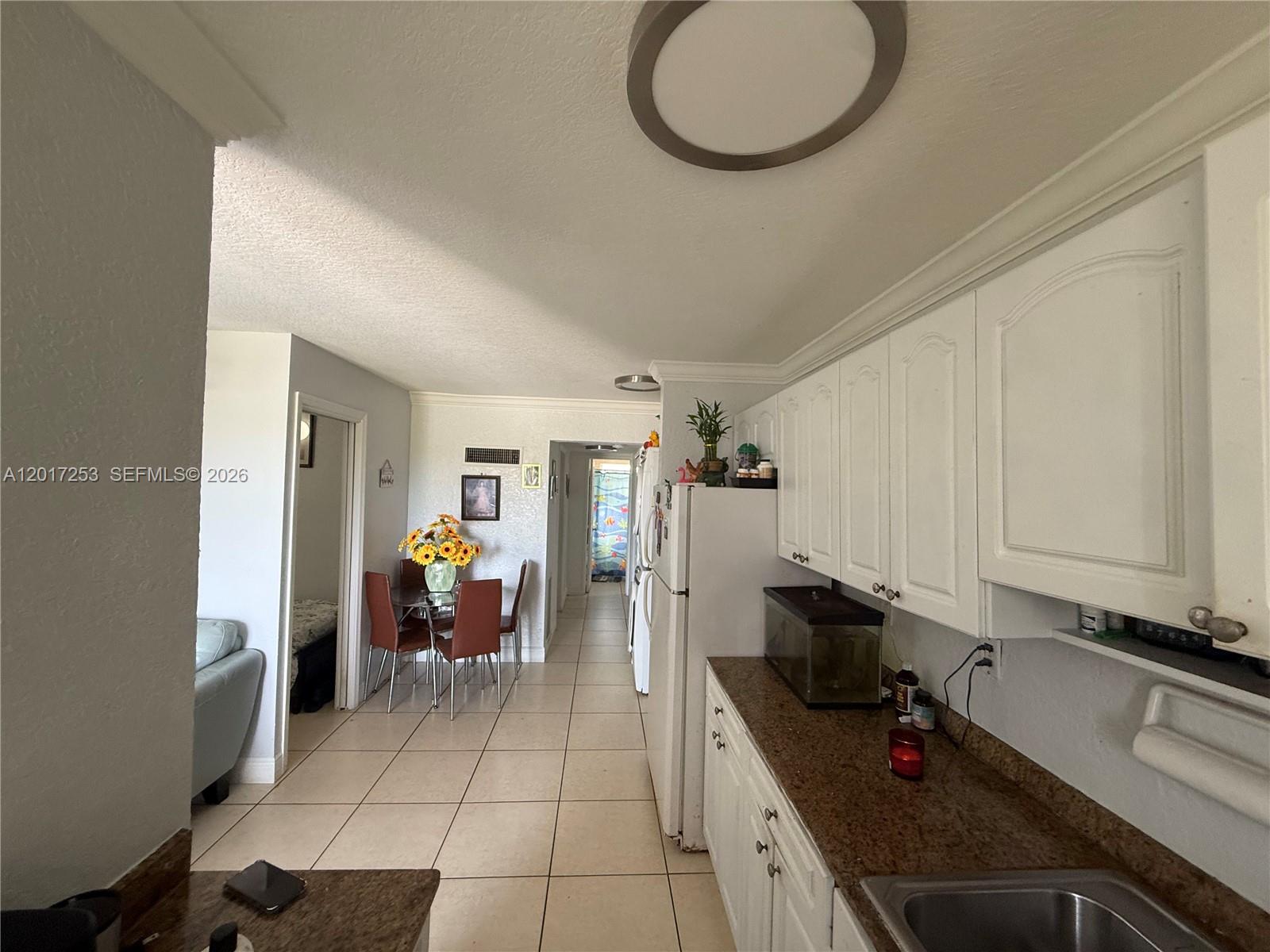 PARADISE AT SUNSET CONDO - Residential