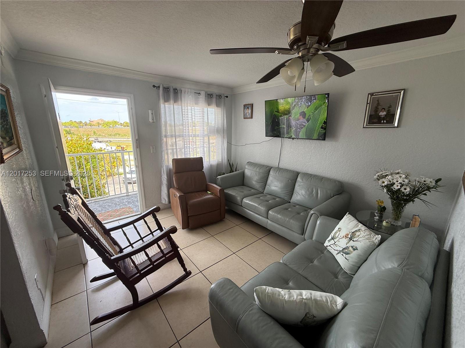 PARADISE AT SUNSET CONDO - Residential