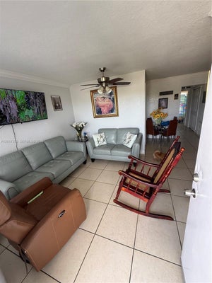 7101 SW 89TH CT APT 305, MIAMI, FL 33173 - Image 809f0ba09c7b22bbc30cdaed89b8de6e/924588961