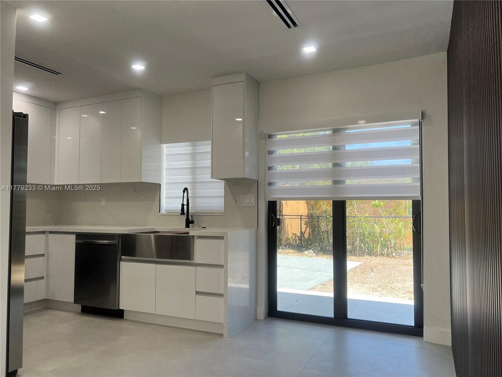HIGHVIEW GARDENS SEC B - Residential