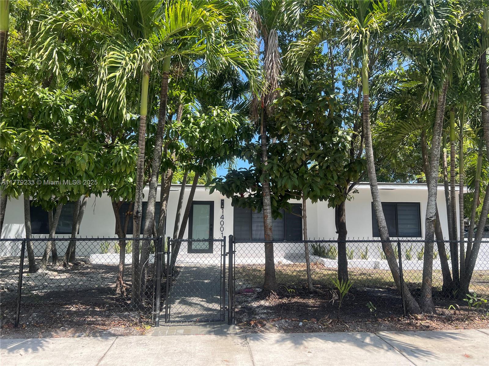 HIGHVIEW GARDENS SEC B - Residential