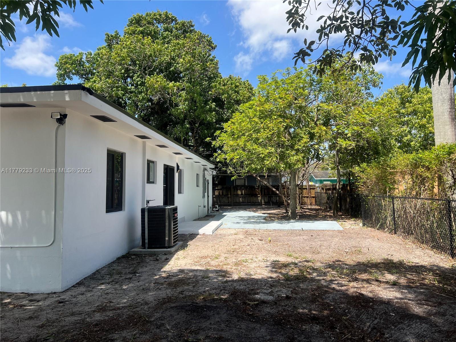 HIGHVIEW GARDENS SEC B - Residential