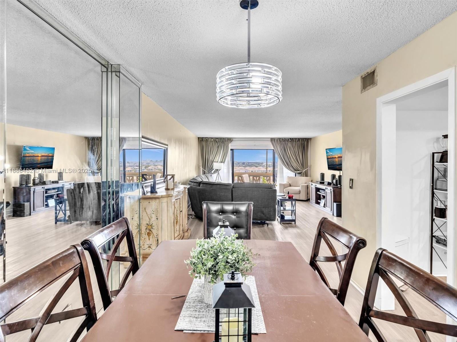 CANONGATE CONDO NO ONE - Residential