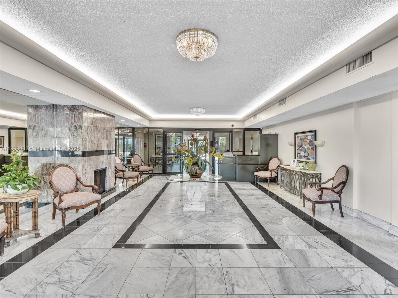 CANONGATE CONDO NO ONE - Residential