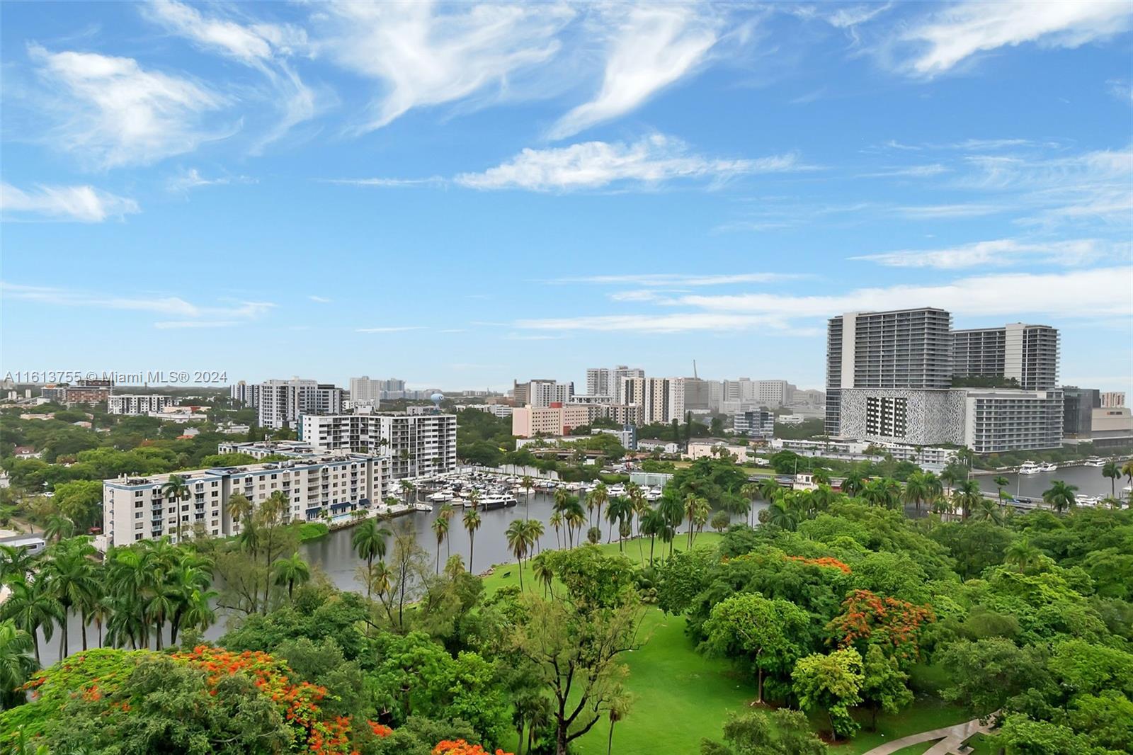 TERRAZAS RIVERPARK VILLAG - Residential