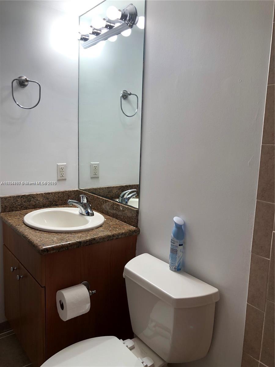 HALLANDALE BEACH PRIVATE - Residential Lease