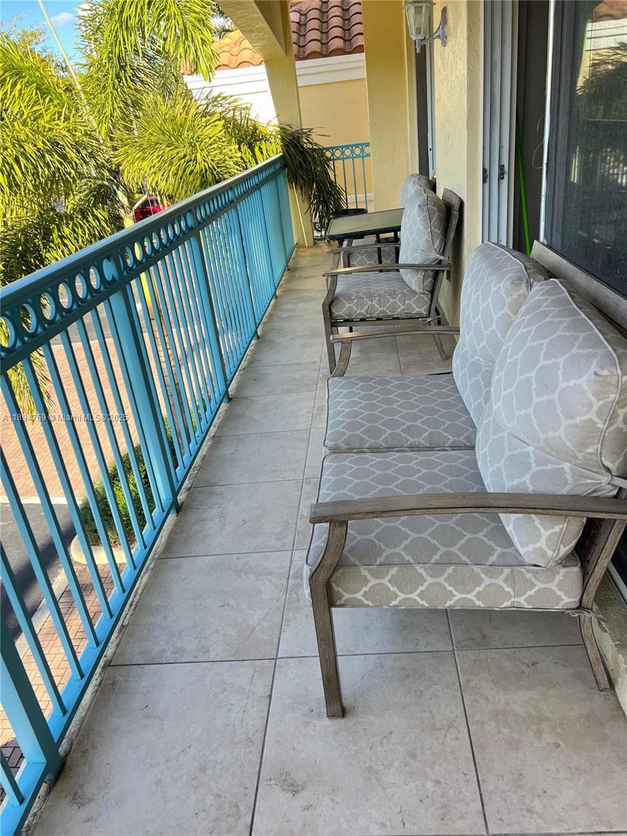 HALLANDALE BEACH PRIVATE - Residential Lease