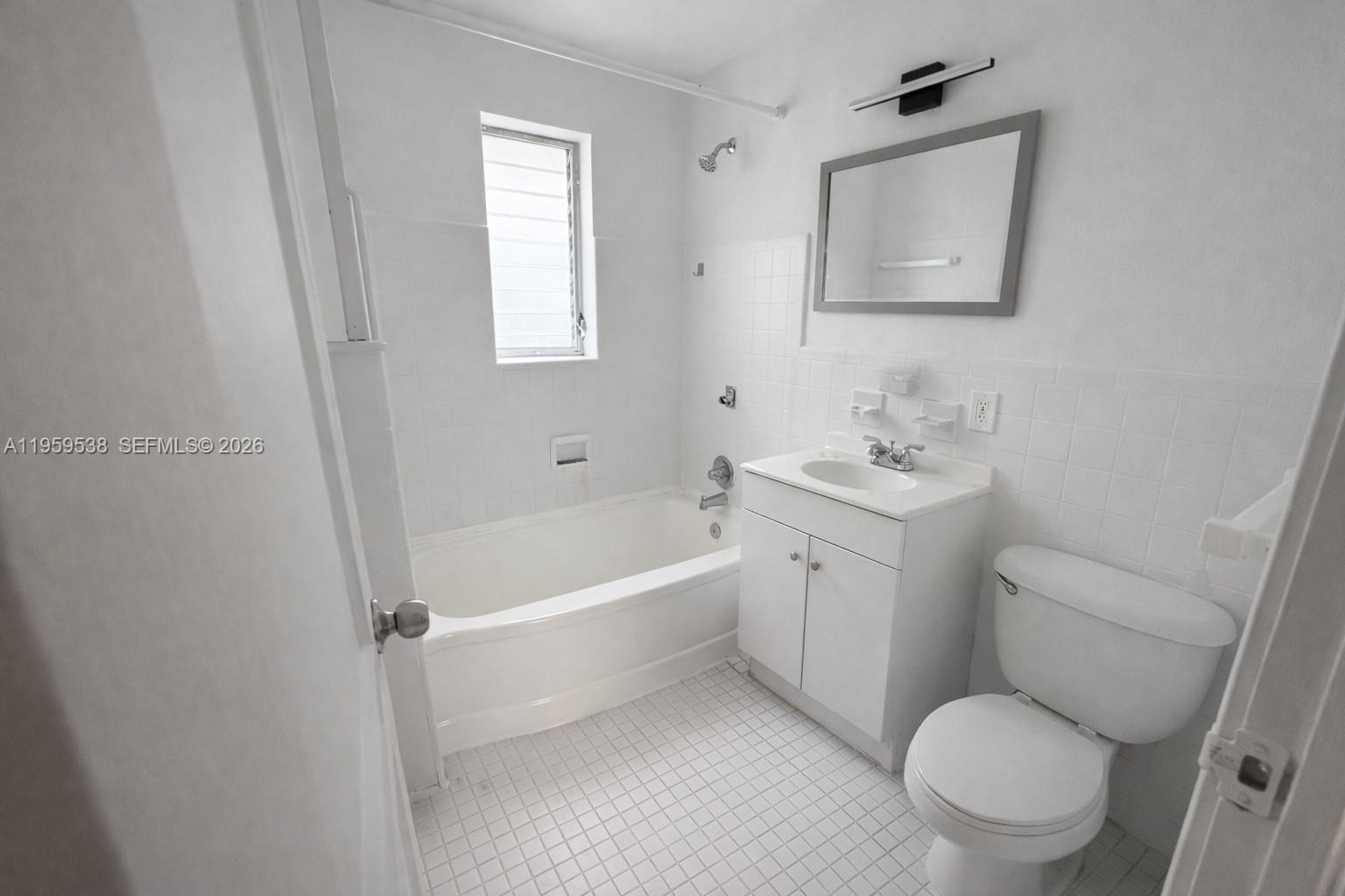 OCEAN SIDE OF ISLE OF - Residential Lease