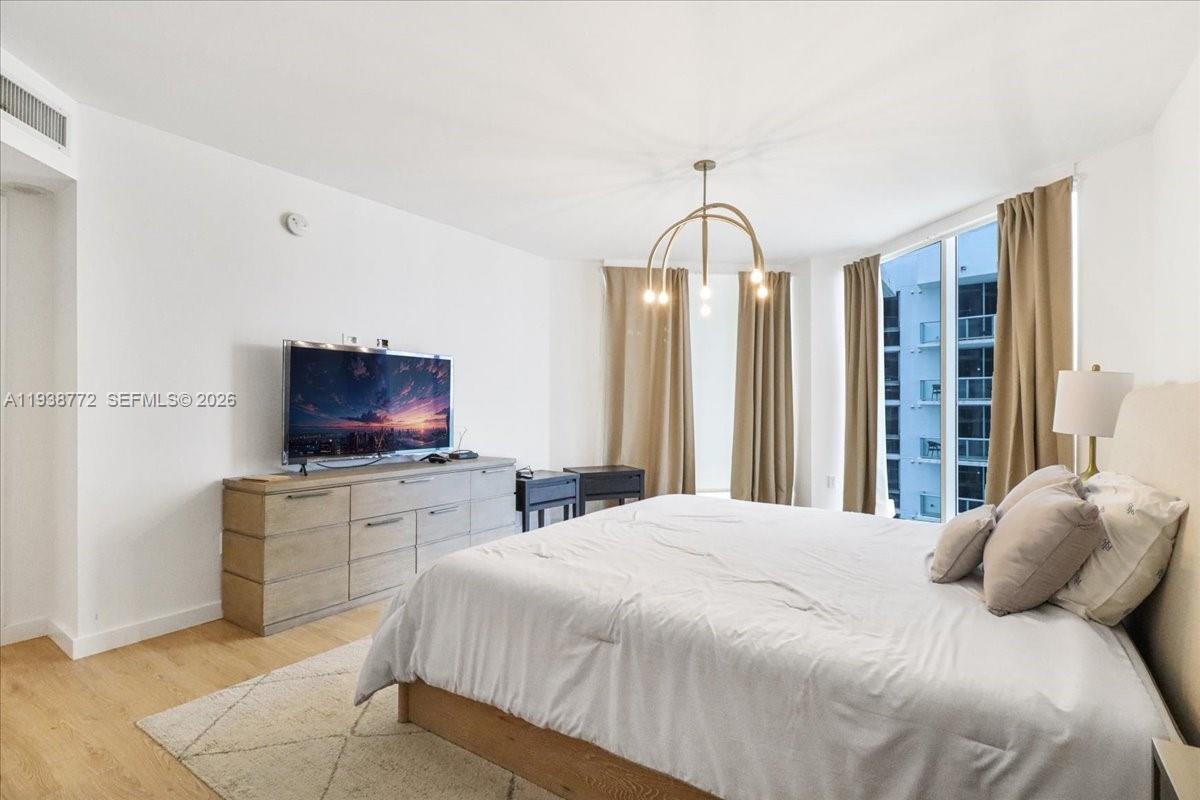 MILLENNIUM CONDO - Residential