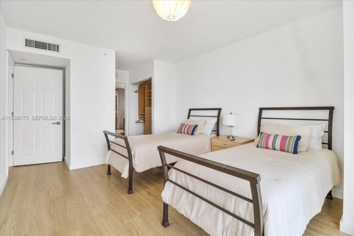 MILLENNIUM CONDO - Residential