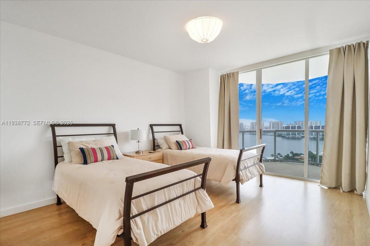 MILLENNIUM CONDO - Residential