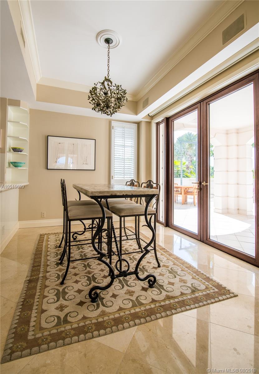 OCEANSIDE FISHER ISL COND - Residential