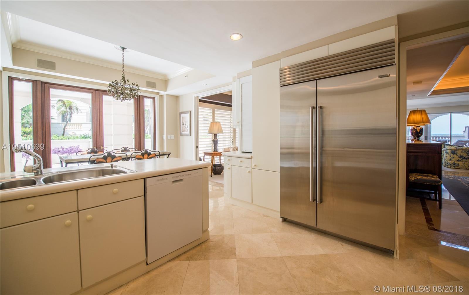 OCEANSIDE FISHER ISL COND - Residential