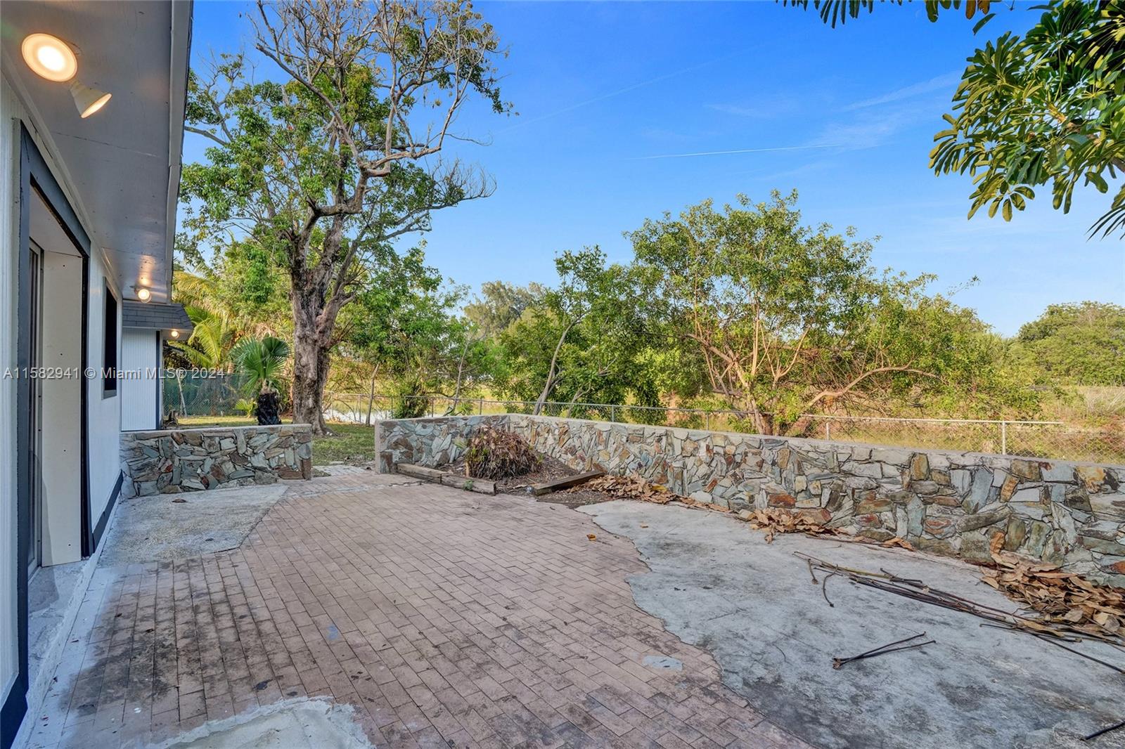 HEATHGATE 2ND ADD - Residential