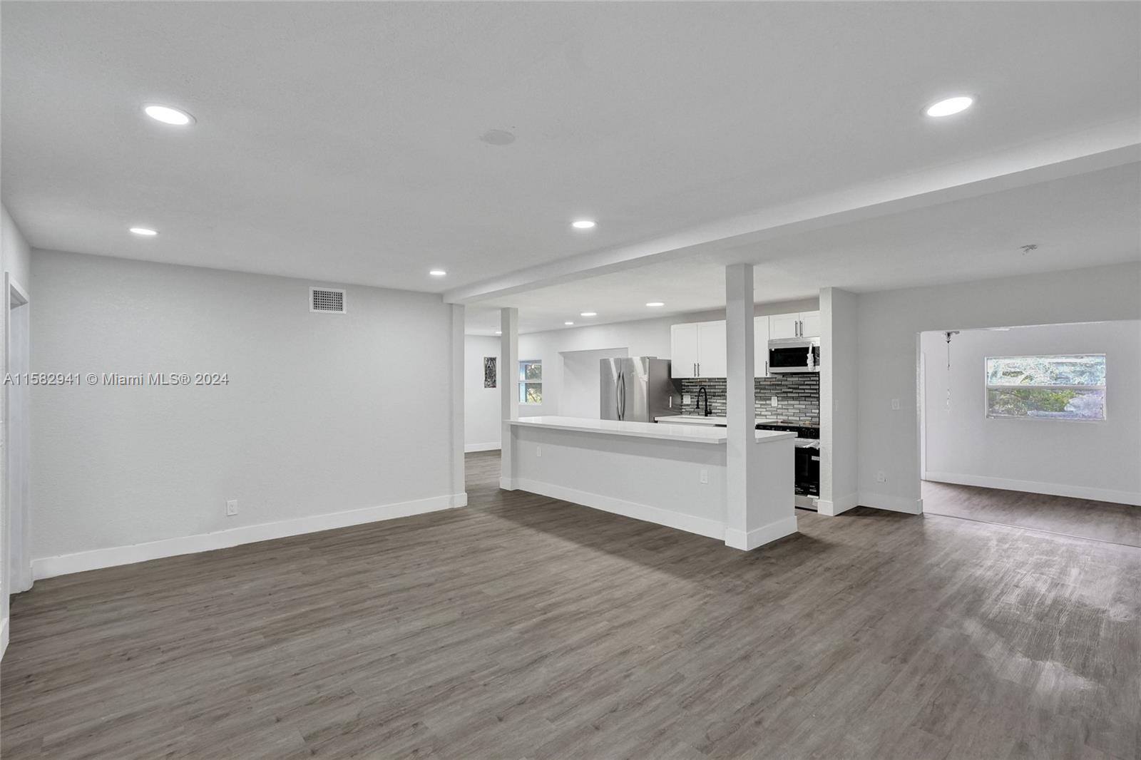 HEATHGATE 2ND ADD - Residential