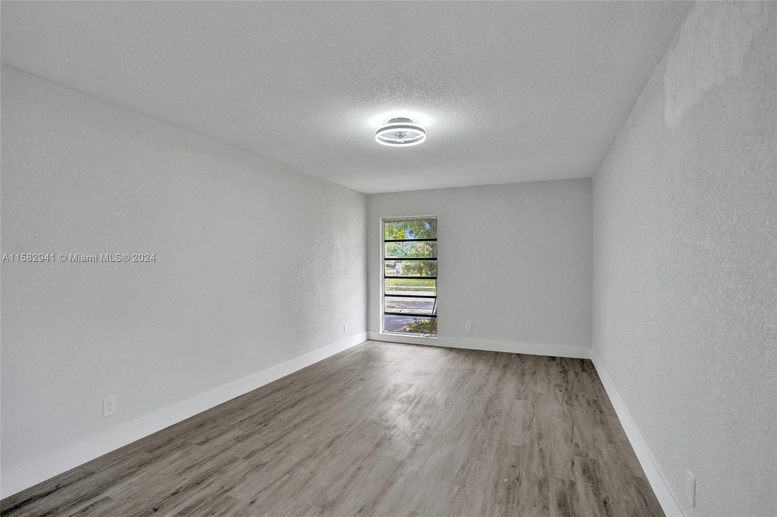 HEATHGATE 2ND ADD - Residential