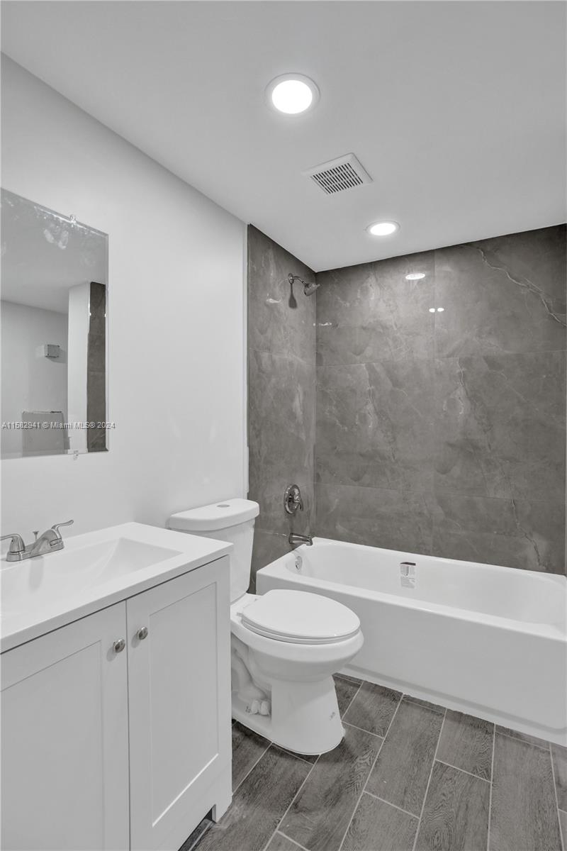 HEATHGATE 2ND ADD - Residential