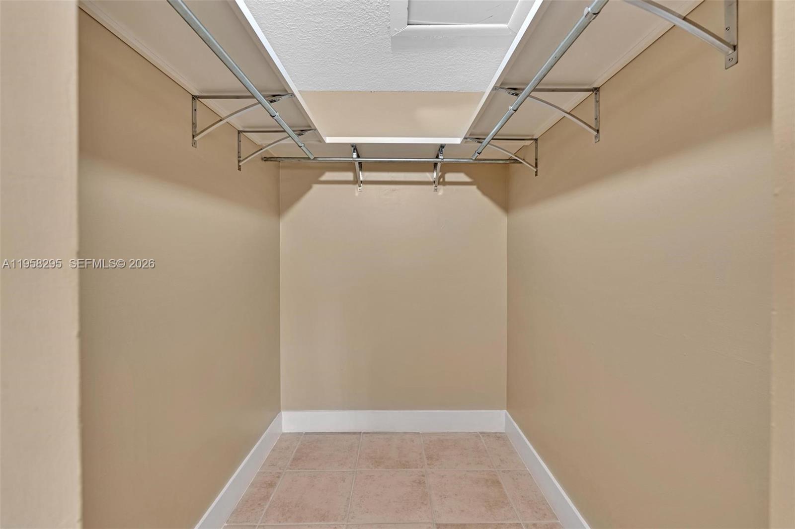 TAMARAC GARDENS CONDOMINI - Residential Lease